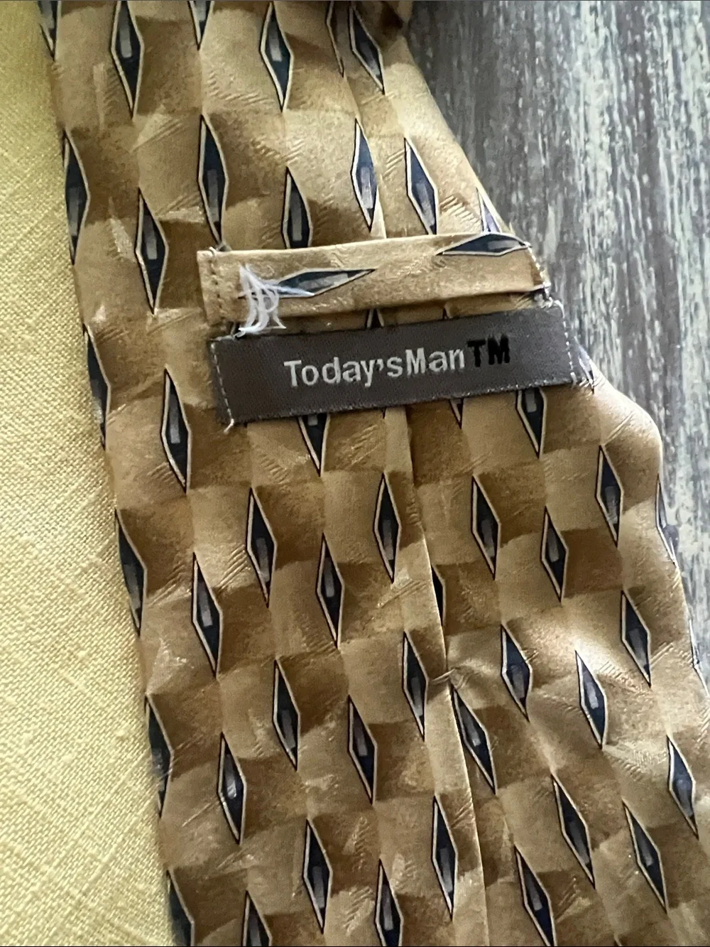 Assorted Men's Yellow Silk Tie - Calvin Klein, Classic Solid Yellow Necktie